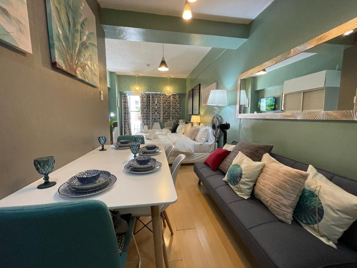 Poolside Family Room Greenbelt Makati San Pedro Makati Exterior foto