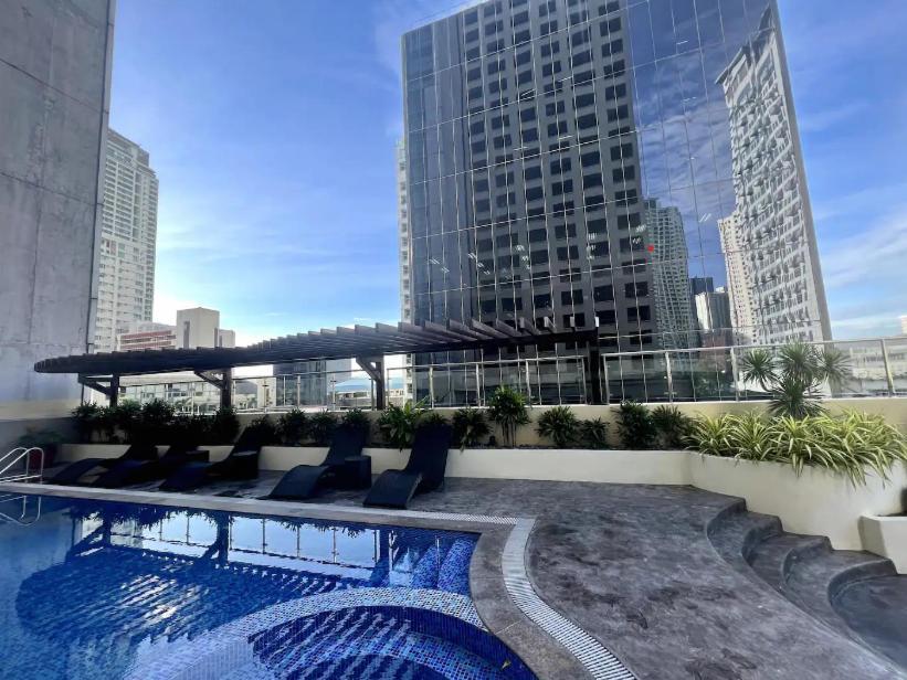 Poolside Family Room Greenbelt Makati San Pedro Makati Exterior foto