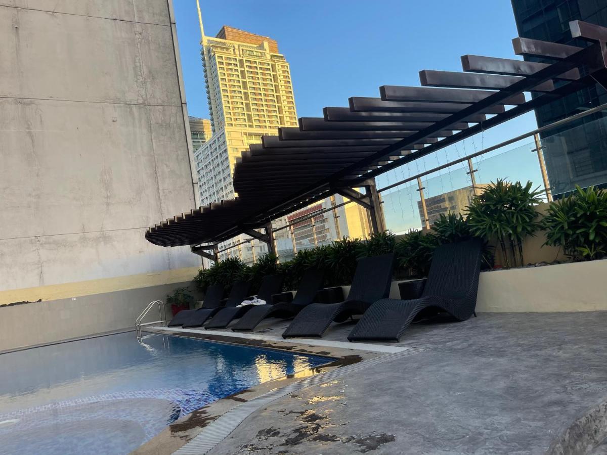 Poolside Family Room Greenbelt Makati San Pedro Makati Exterior foto